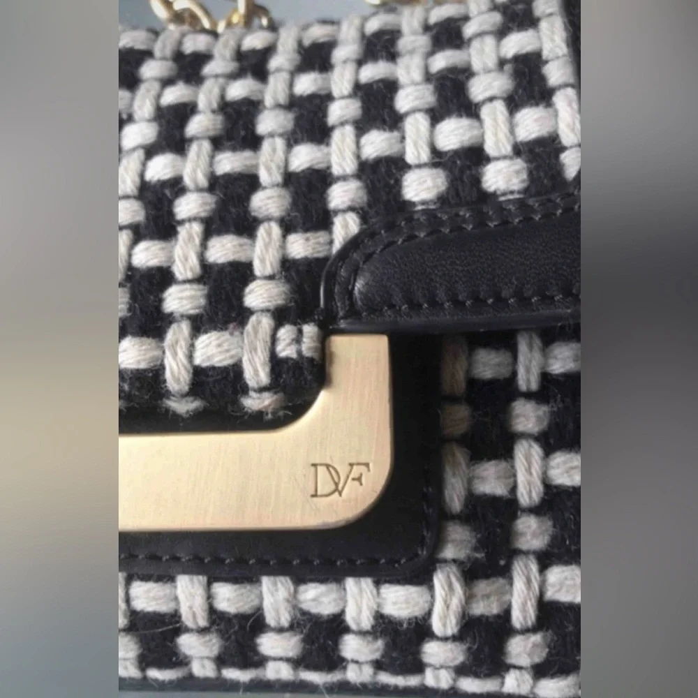 VTG DIANE VON FURSTENBERG TWEED CLUTCH